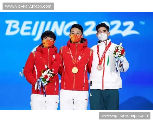 境外金牌数追平温哥华 奖牌总数15枚创历史新高