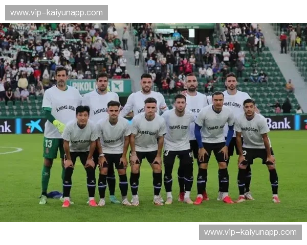 埃尔切高控球率难掩防守隐患，后场组织与转换衔接存漏洞